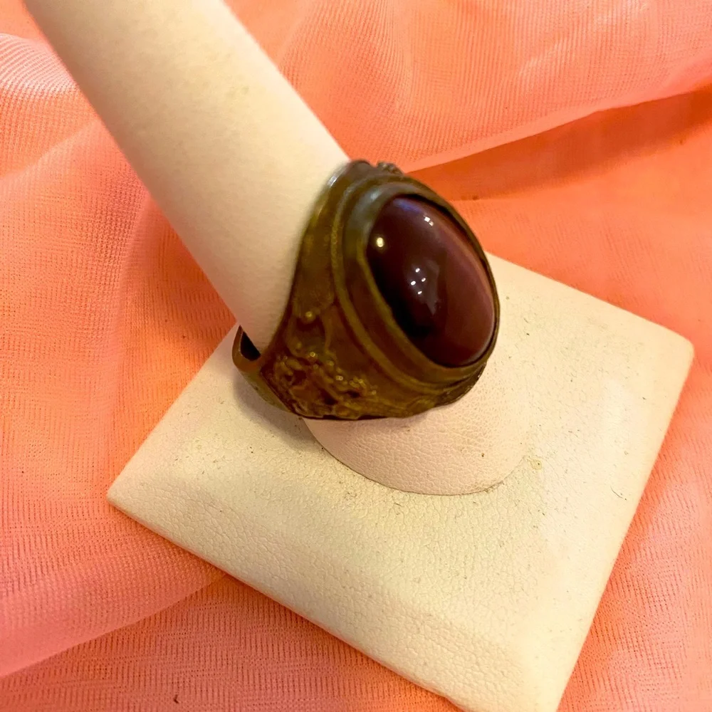 VINTAGE TIGERS EYE GENTELMANS RING - Picture 2 of 6